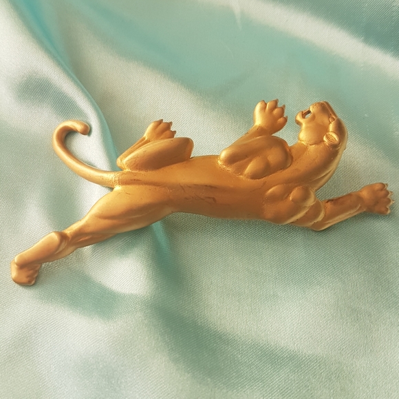 🔥3 for $30🔥Vintage Gold Panther brooch